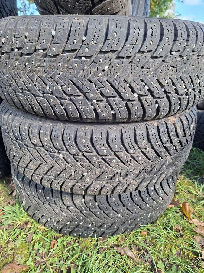 Nokian, winter 215/65 R17
