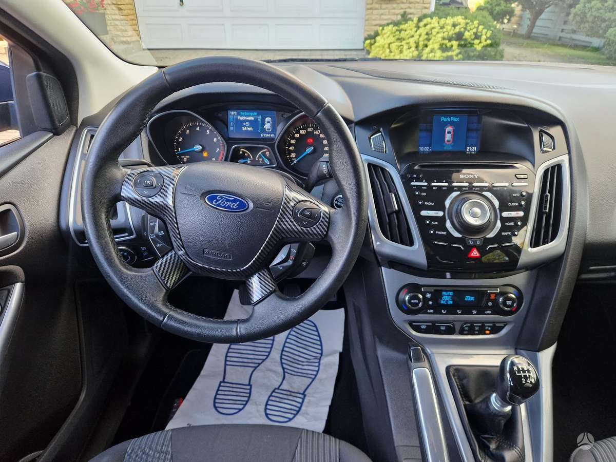 Ford Focus, 1.6 l., universalas