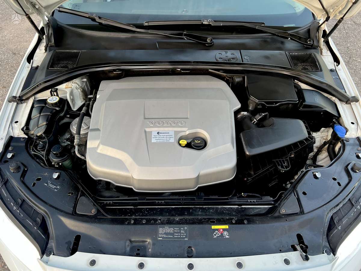 Volvo V70, 2.0 l., Универсал