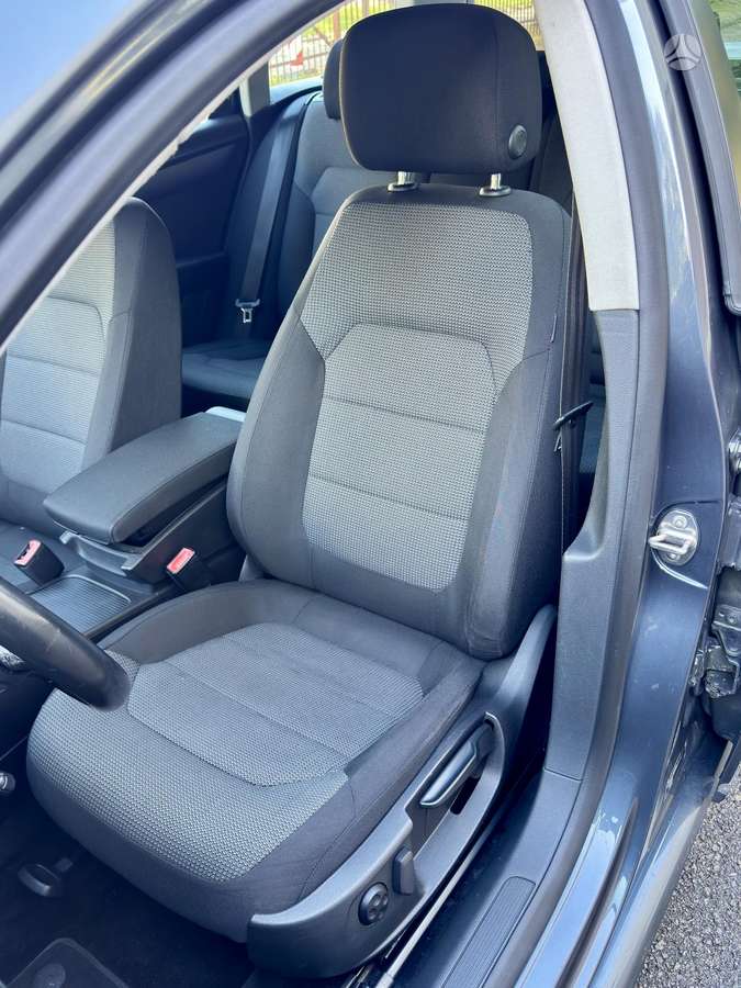 Volkswagen Passat, 2.0 l., Универсал