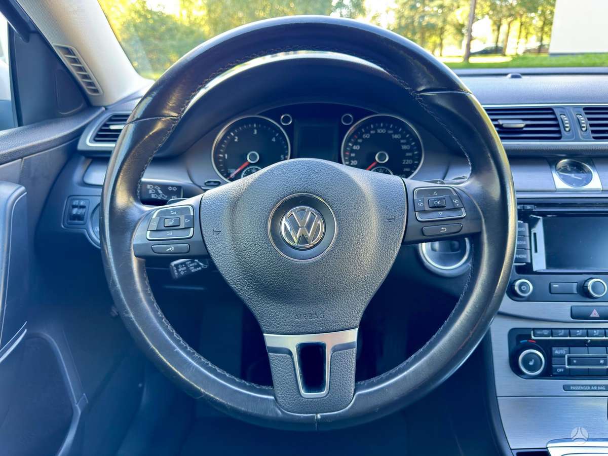 Volkswagen Passat, 2.0 l., Универсал