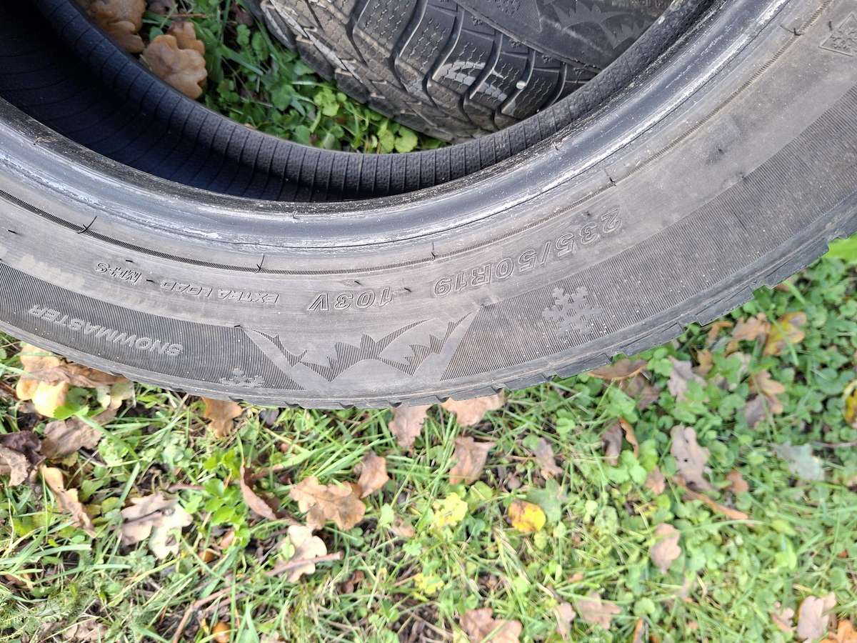 Goodride, winter 235/50 R19