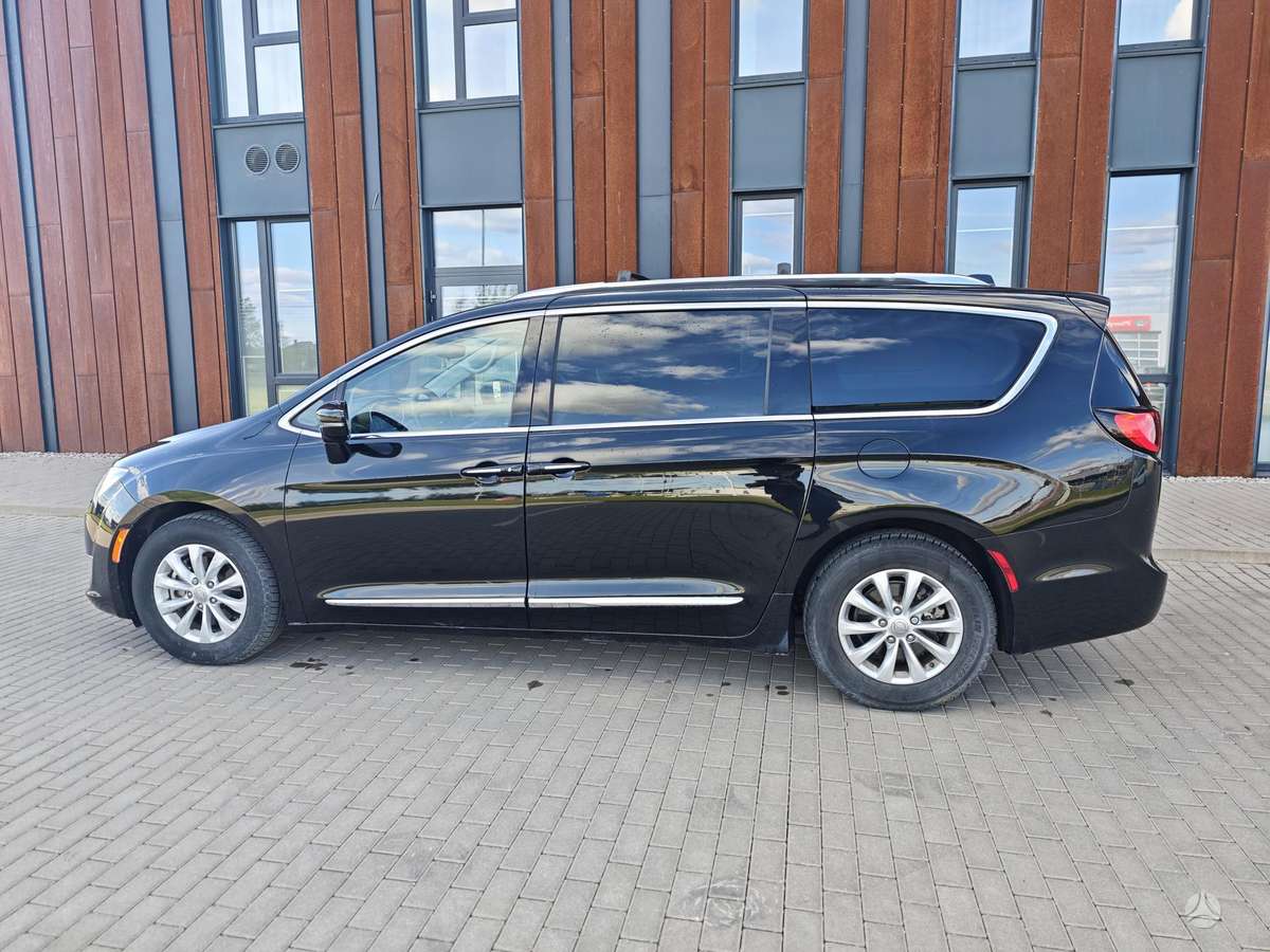 Chrysler Pacifica, 3.6 l., mpv / minivan