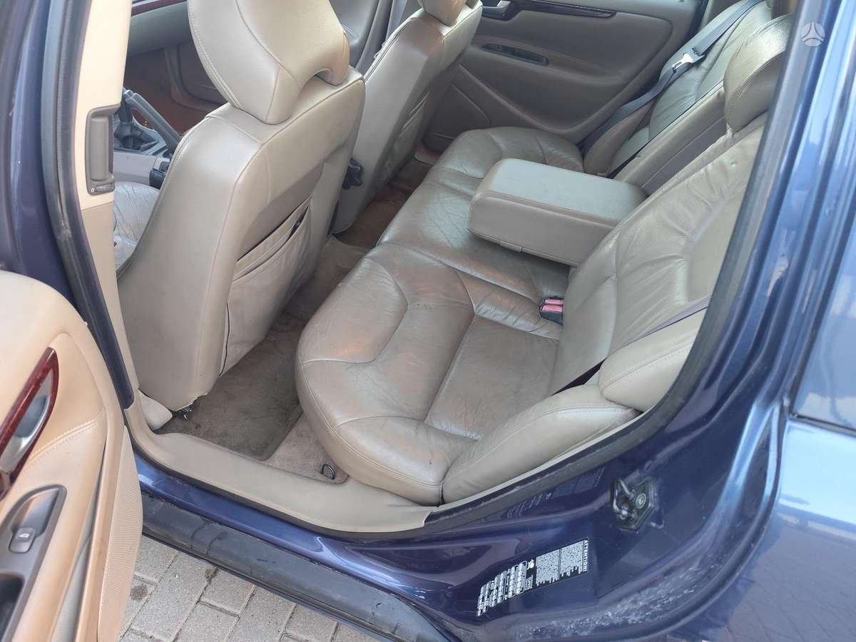 Volvo V70, 2.4 l., Универсал