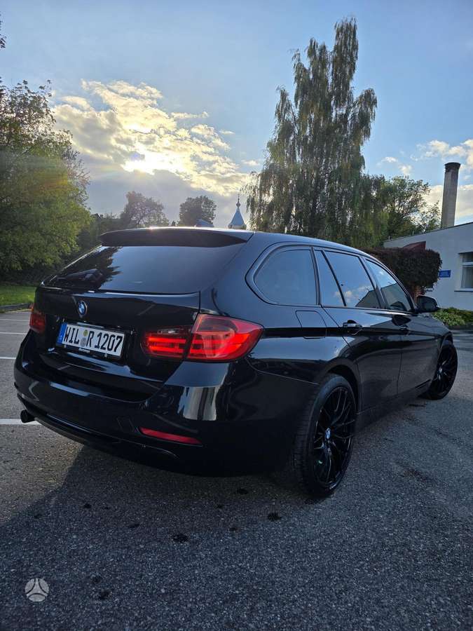BMW 320, 2.0 l., wagon