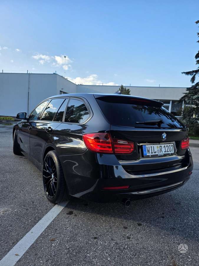 BMW 320, 2.0 l., wagon
