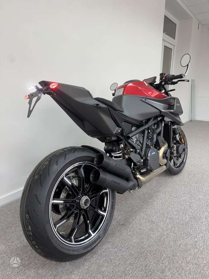 KTM Super Duke 1301cc, supermoto