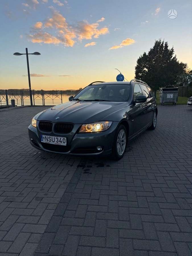 BMW 318, 2.0 l., universalas