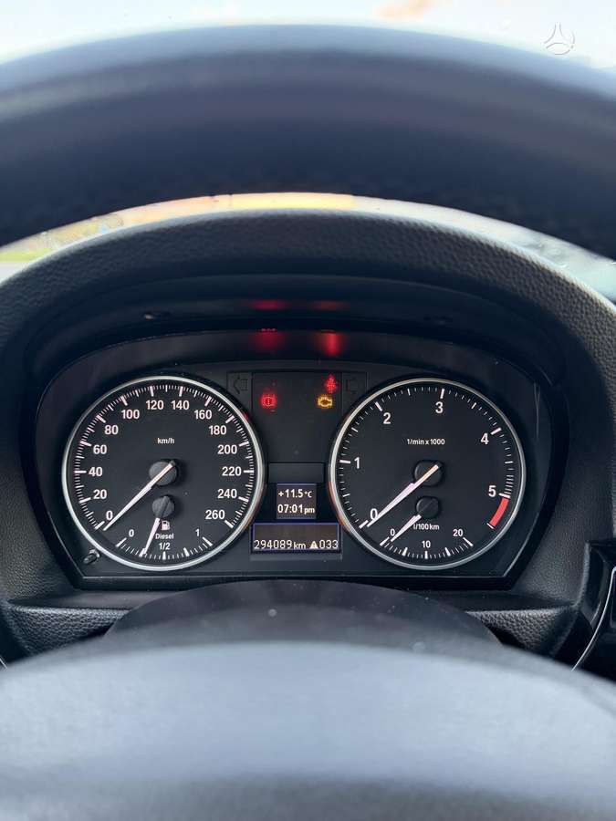 BMW 318, 2.0 l., universalas