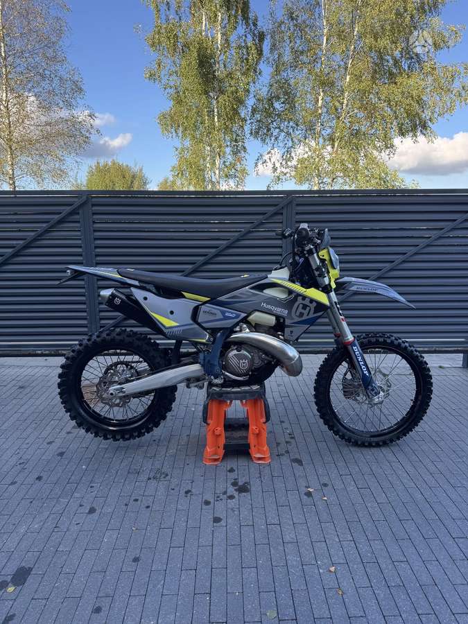 Husqvarna TE 250cc, enduro / adventure