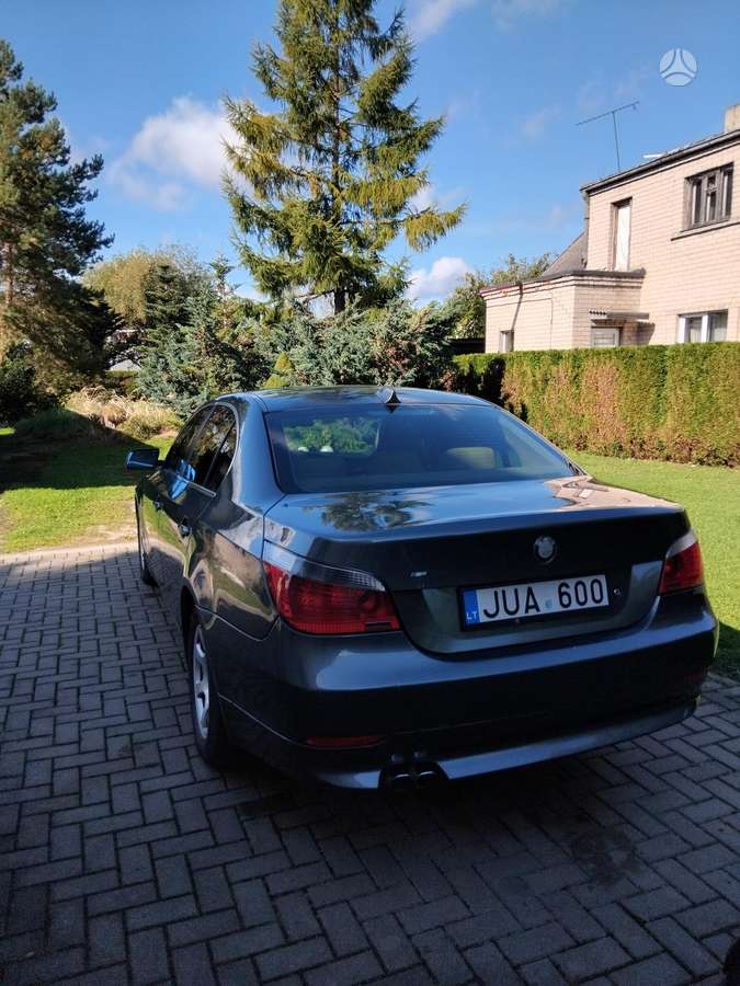 BMW 525, 2.5 l., Седан