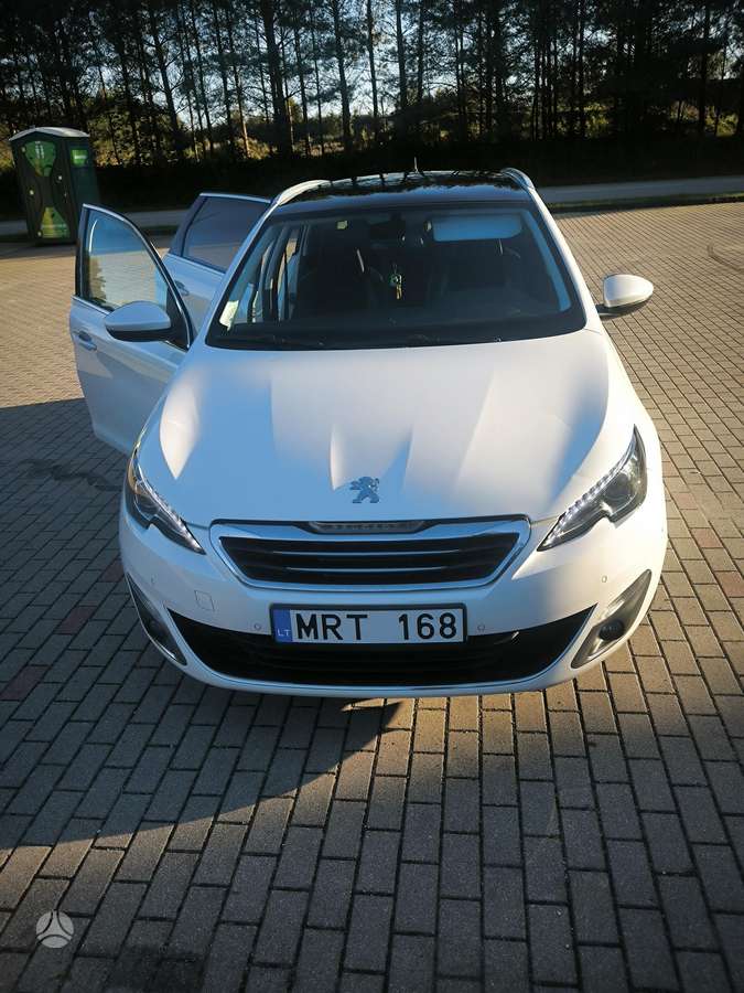 Peugeot 308 2015 — фото 23