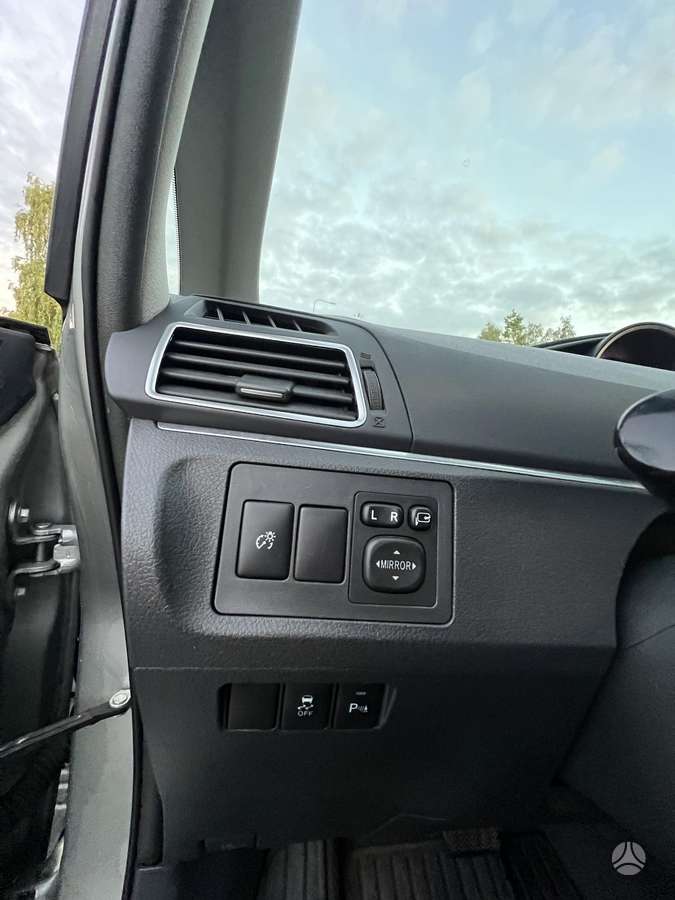 Toyota Verso 2014 — photo 13