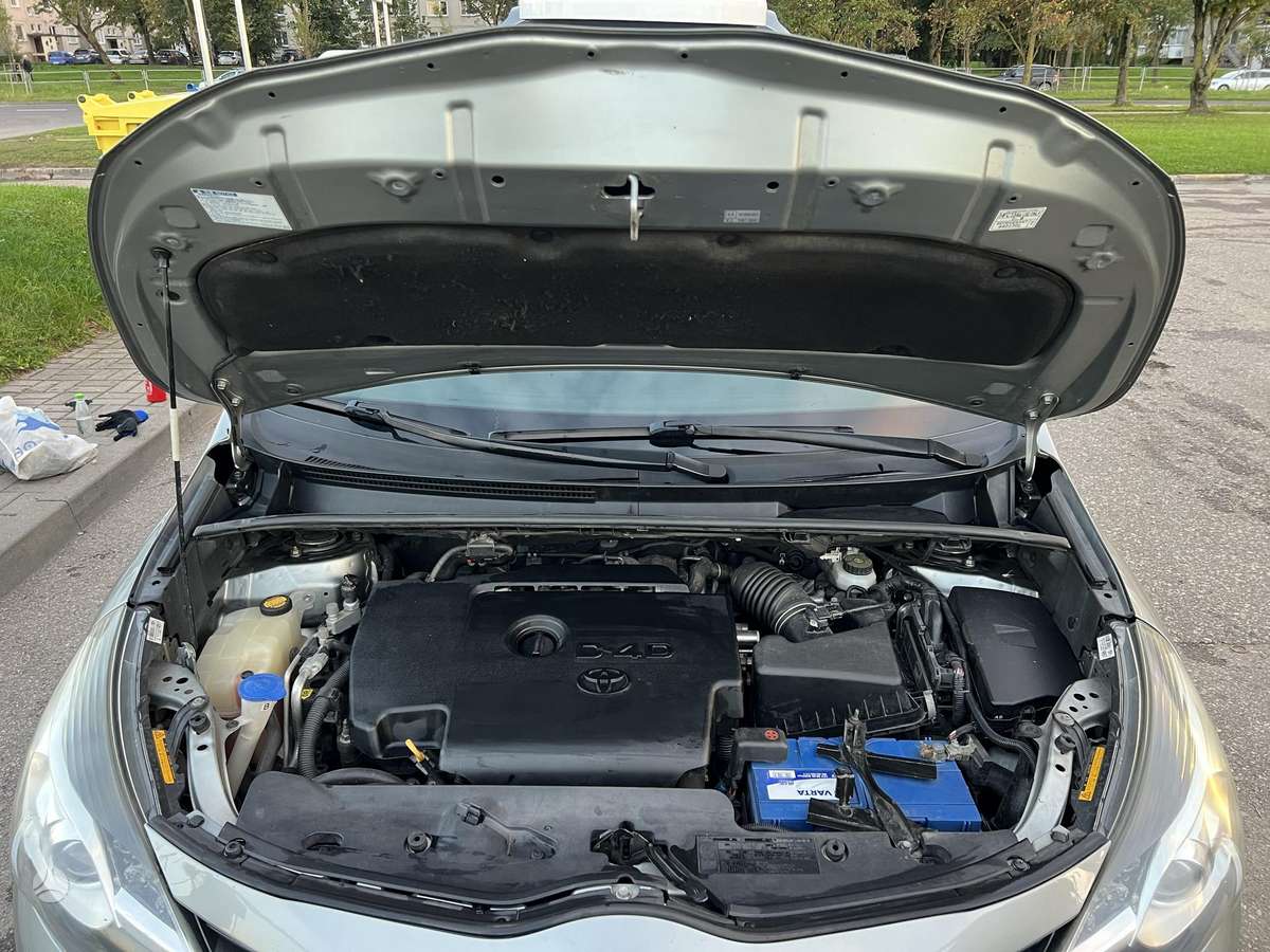 Toyota Verso 2014 — photo 27