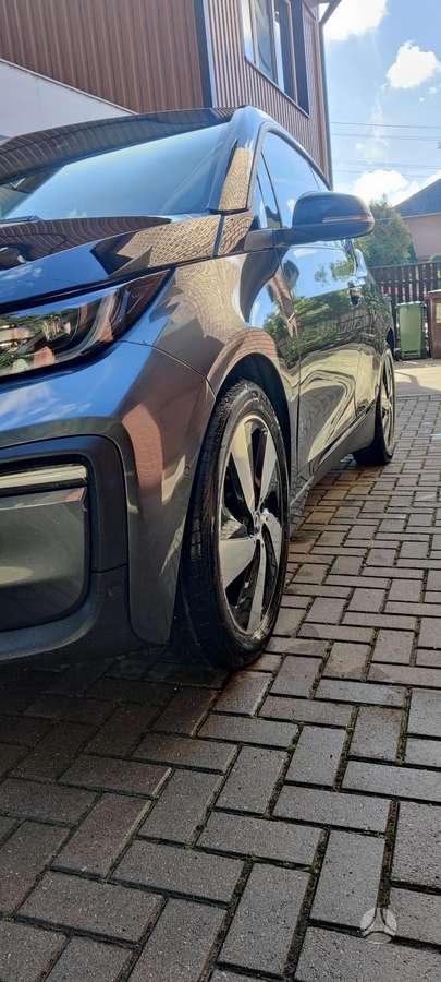 BMW i3, hečbekas