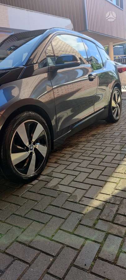 BMW i3, hečbekas