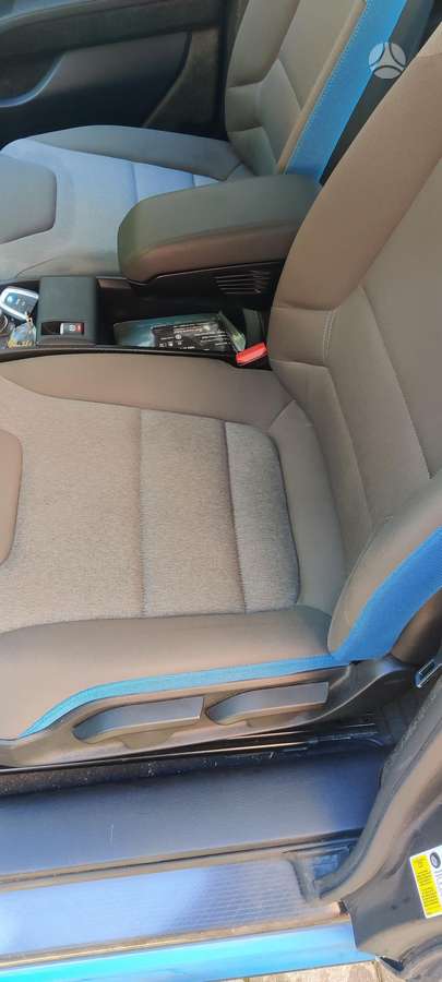 BMW i3, hečbekas