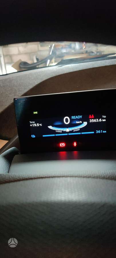 BMW i3, hatchback