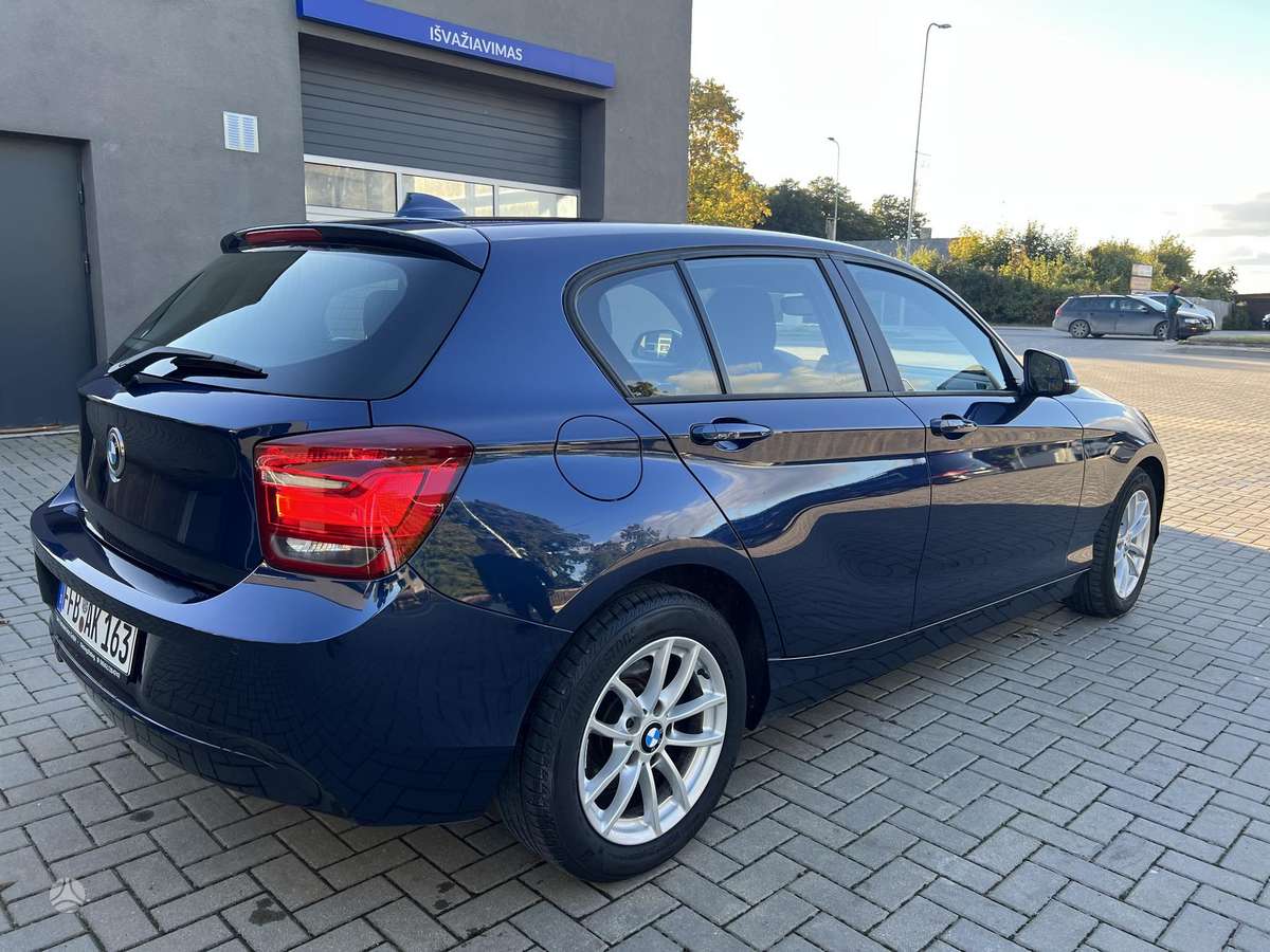 BMW 118, 2.0 l., Хэтчбек