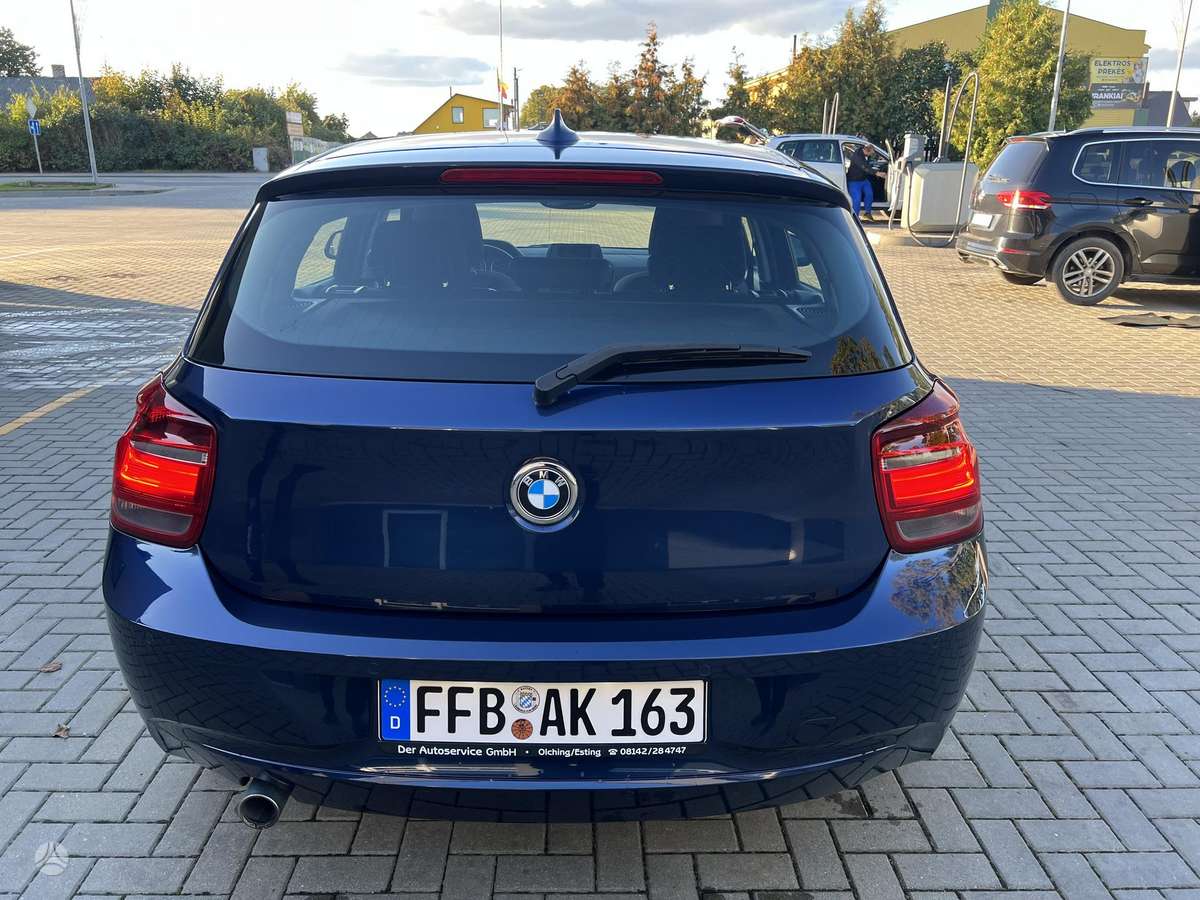 BMW 118, 2.0 l., Хэтчбек