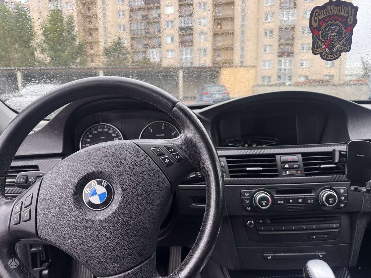 BMW 320, 2.0 l., wagon