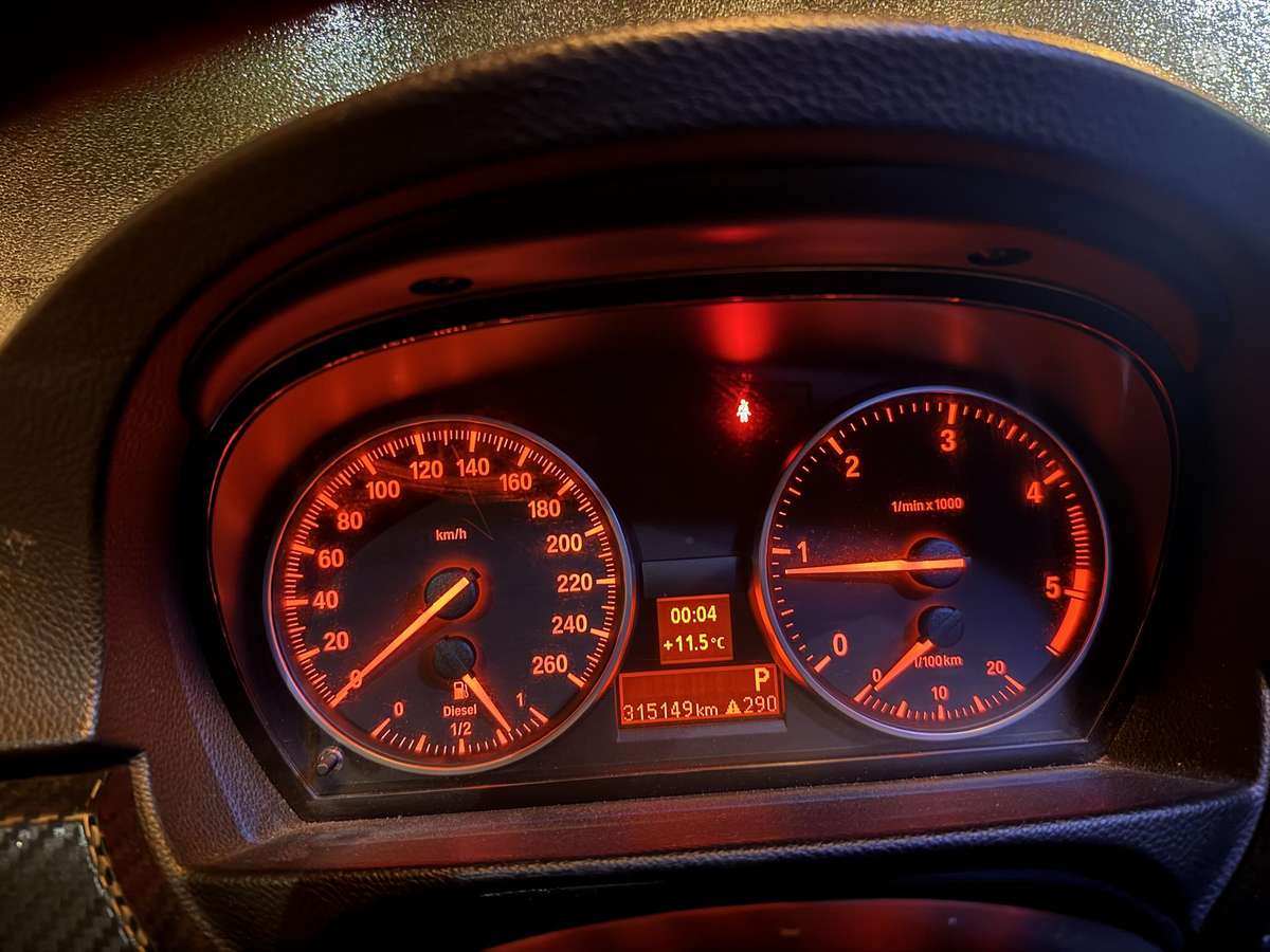 BMW 320, 2.0 l., universalas