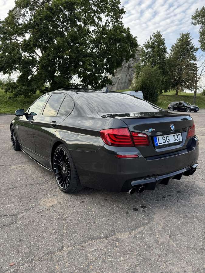 BMW 550, 4.4 l., Седан
