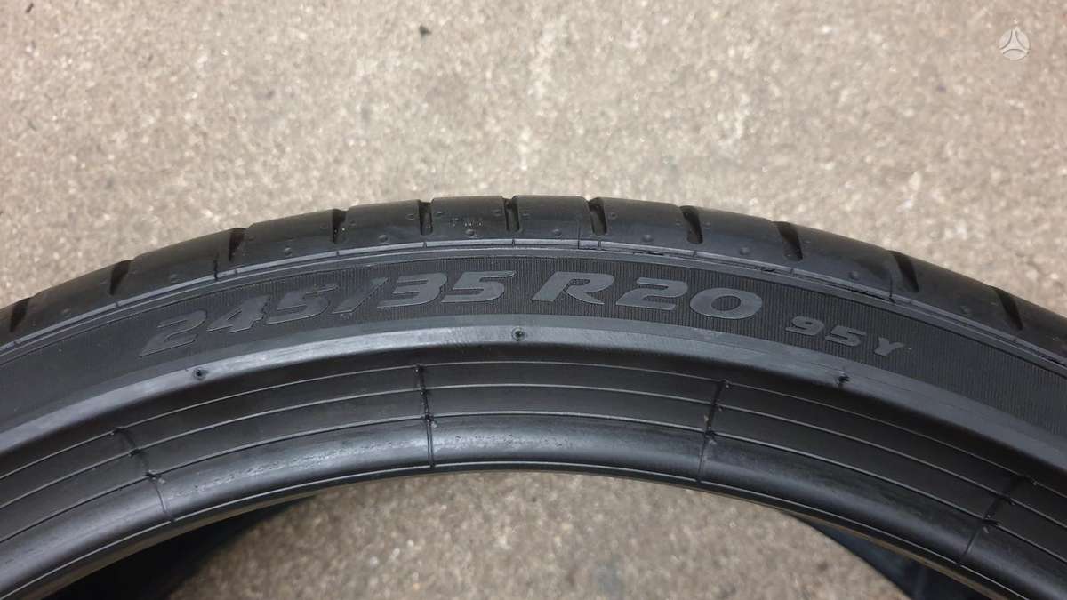 Pirelli PZero TM apie 7mm, summer 245/35 R20