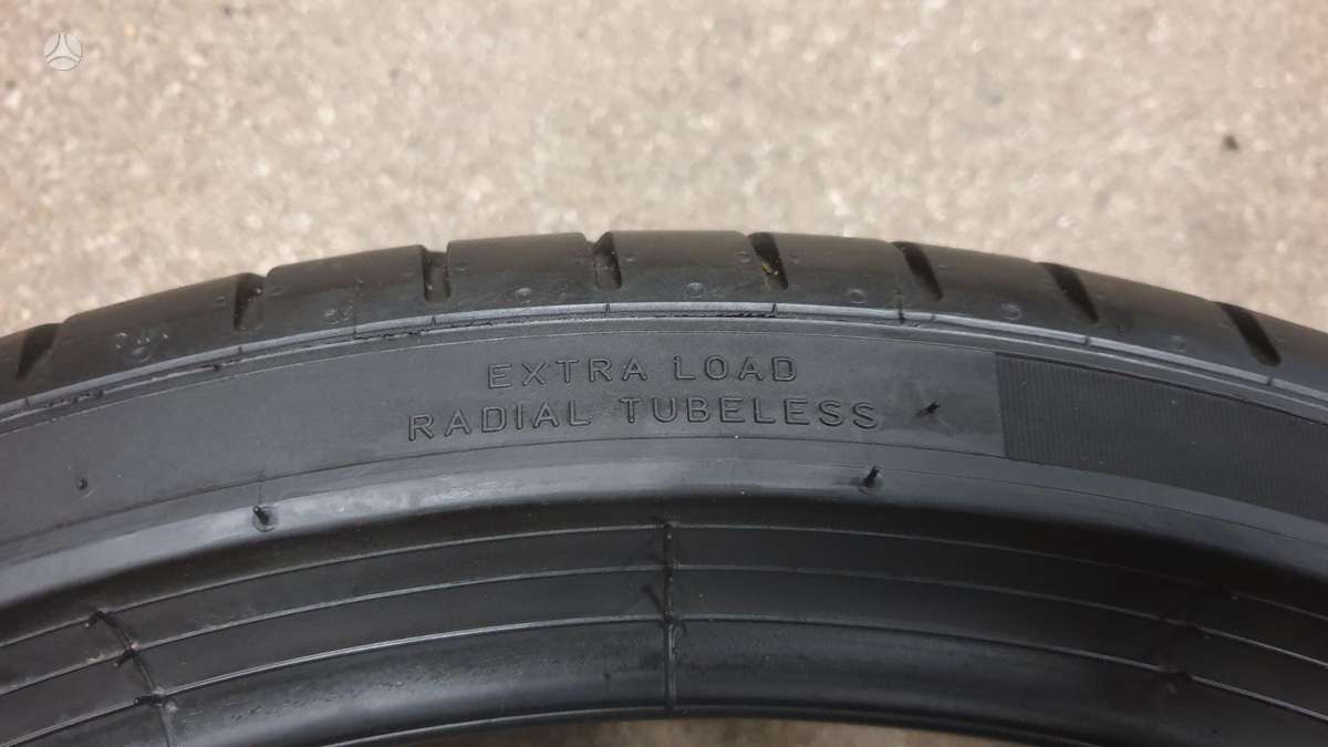 Pirelli PZero TM apie 7mm, summer 245/35 R20