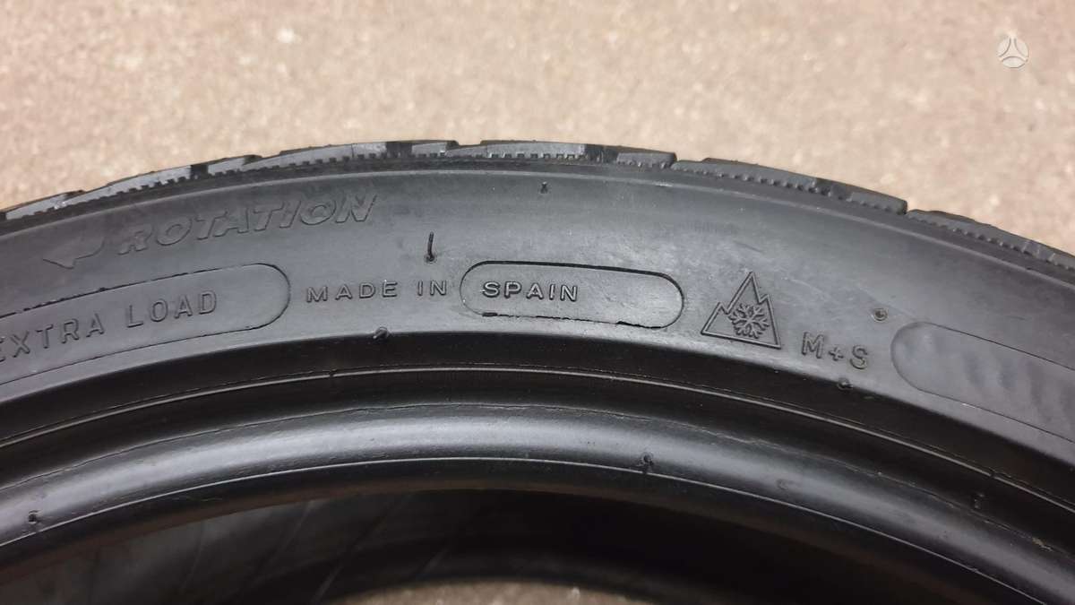 Michelin Pilot Alpin 5, winter 235/40 R18