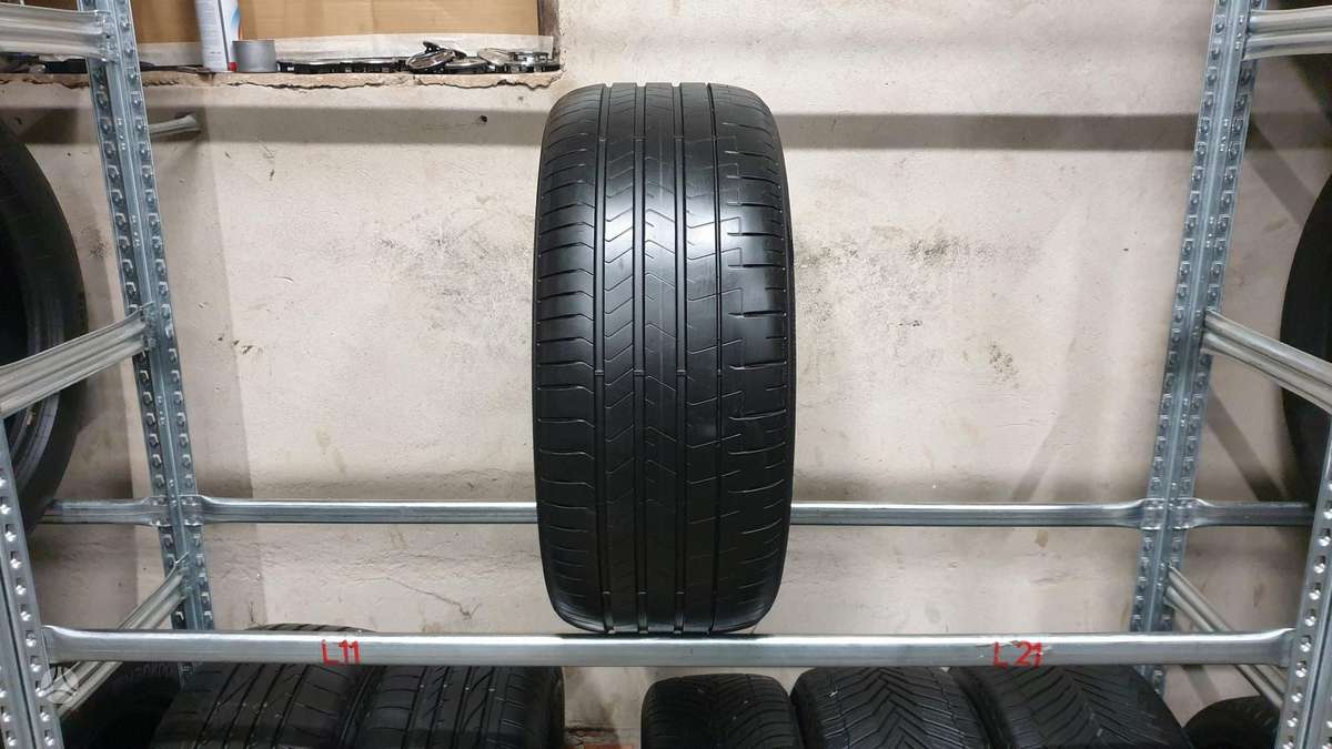 Pirelli PZero TM, summer 255/45 R18