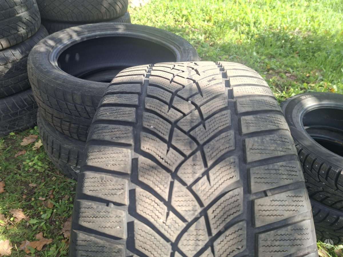 Goodyear, зимние 255/40 R19
