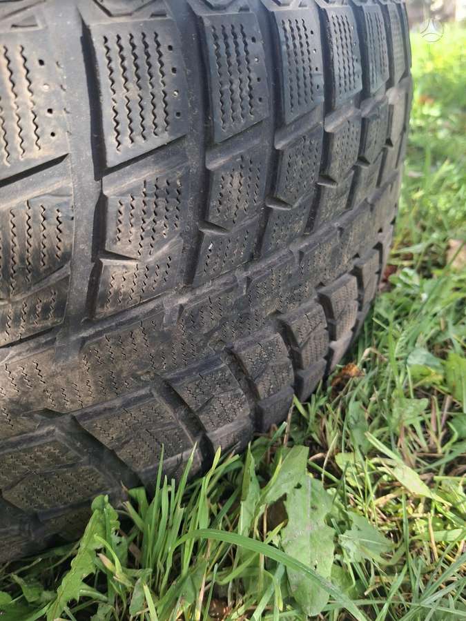 Goodyear, winter 255/40 R19