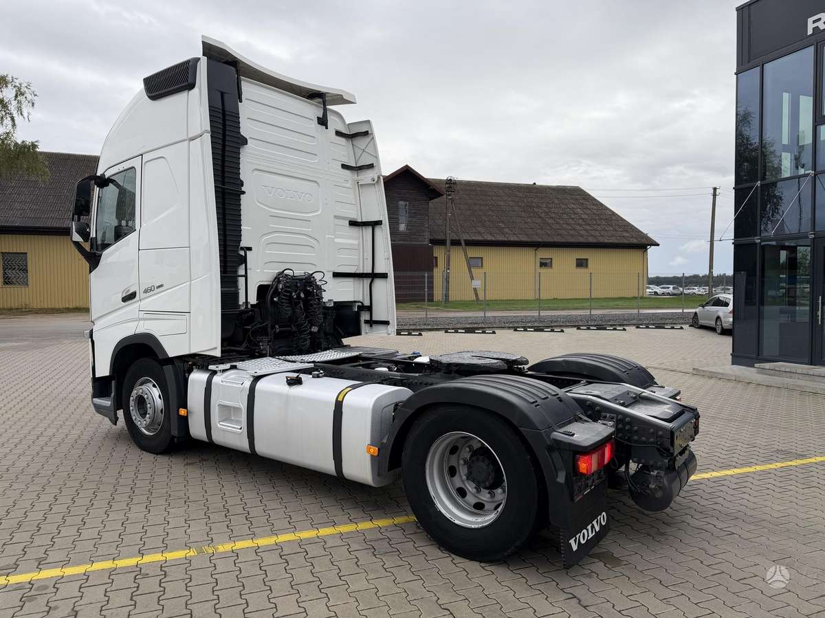 Volvo FH 460 XXL 2UNITS, double sleeper