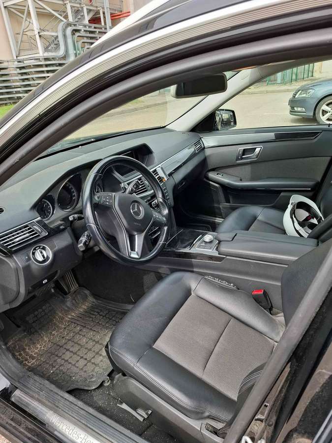 Mercedes-Benz E350, 3.5 l., wagon