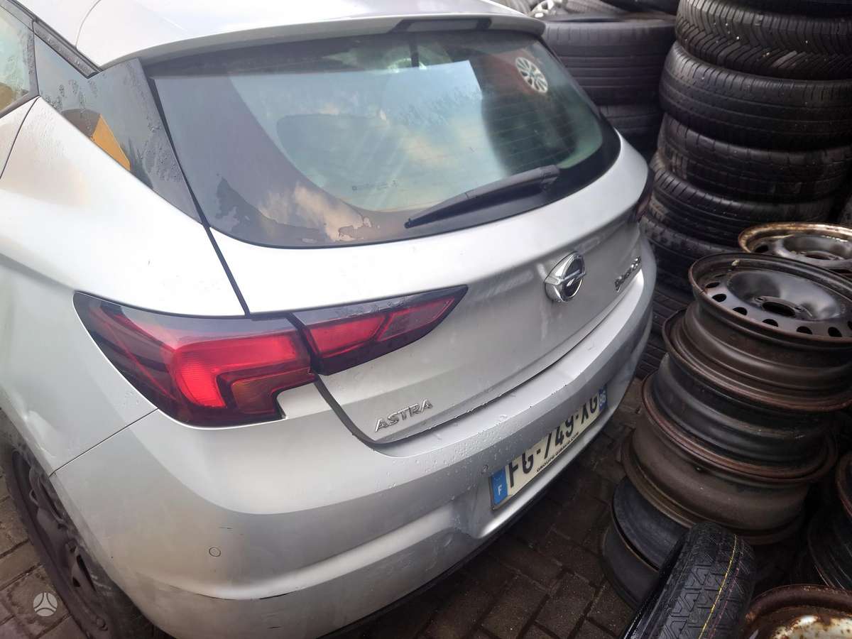 Opel Astra по частям. Motor defekt