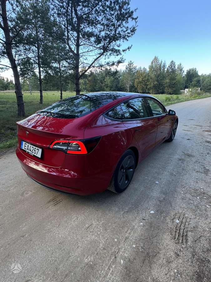 Tesla Model 3, 60 kWh, hatchback