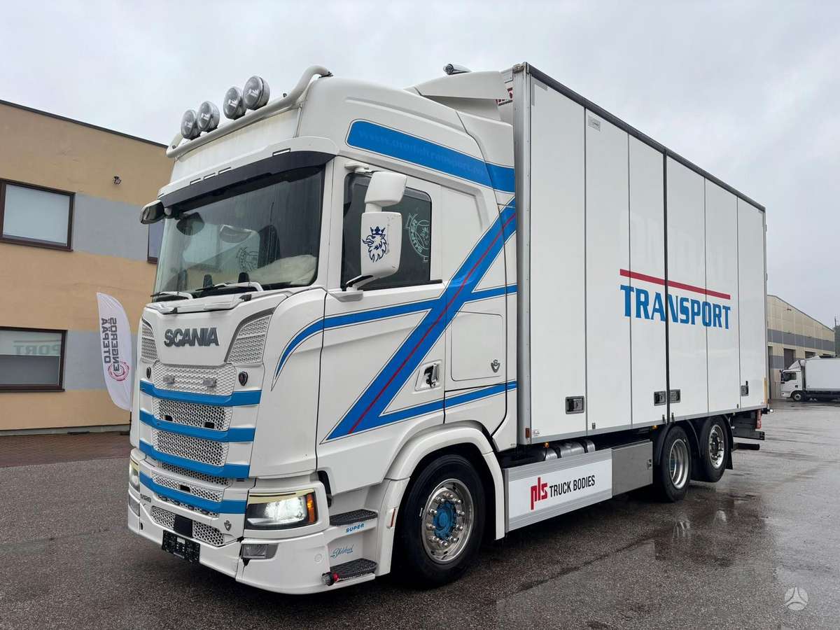 Scania S520, box trucks / box vans