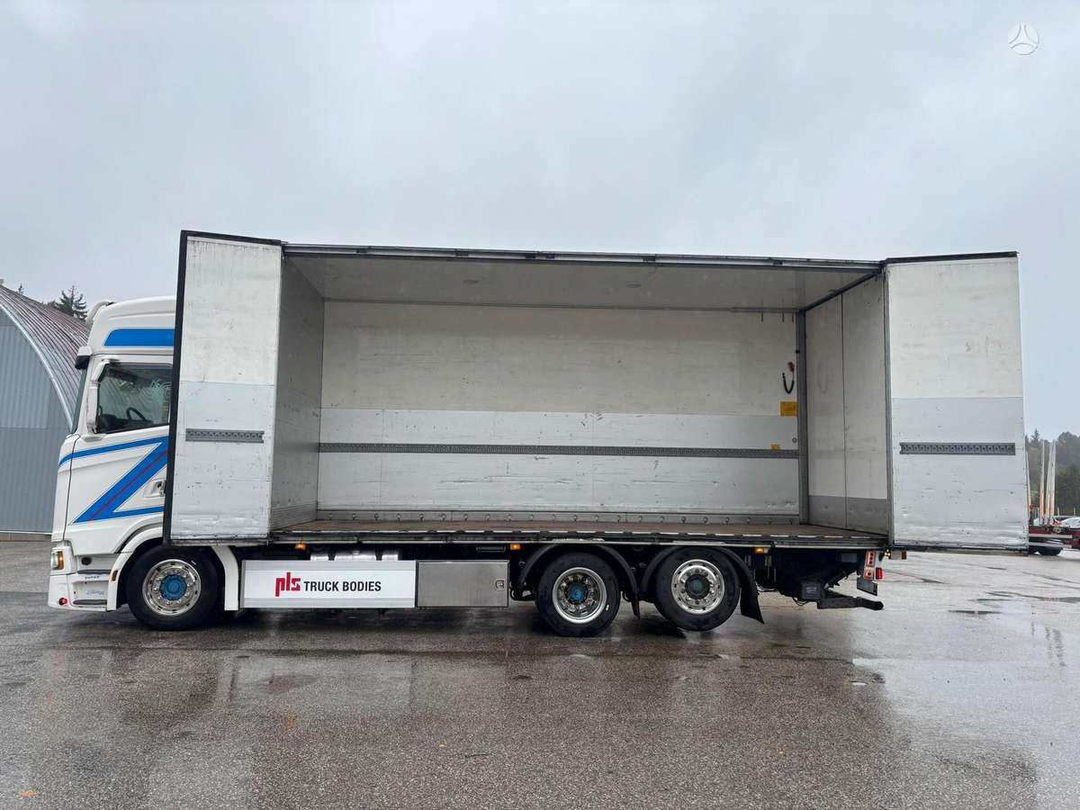 Scania S520, box trucks / box vans