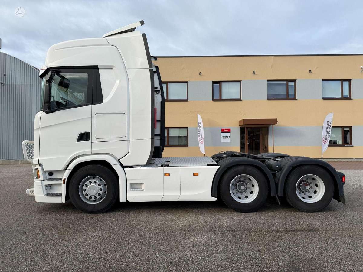 Scania S730, 1 miegamoji vieta