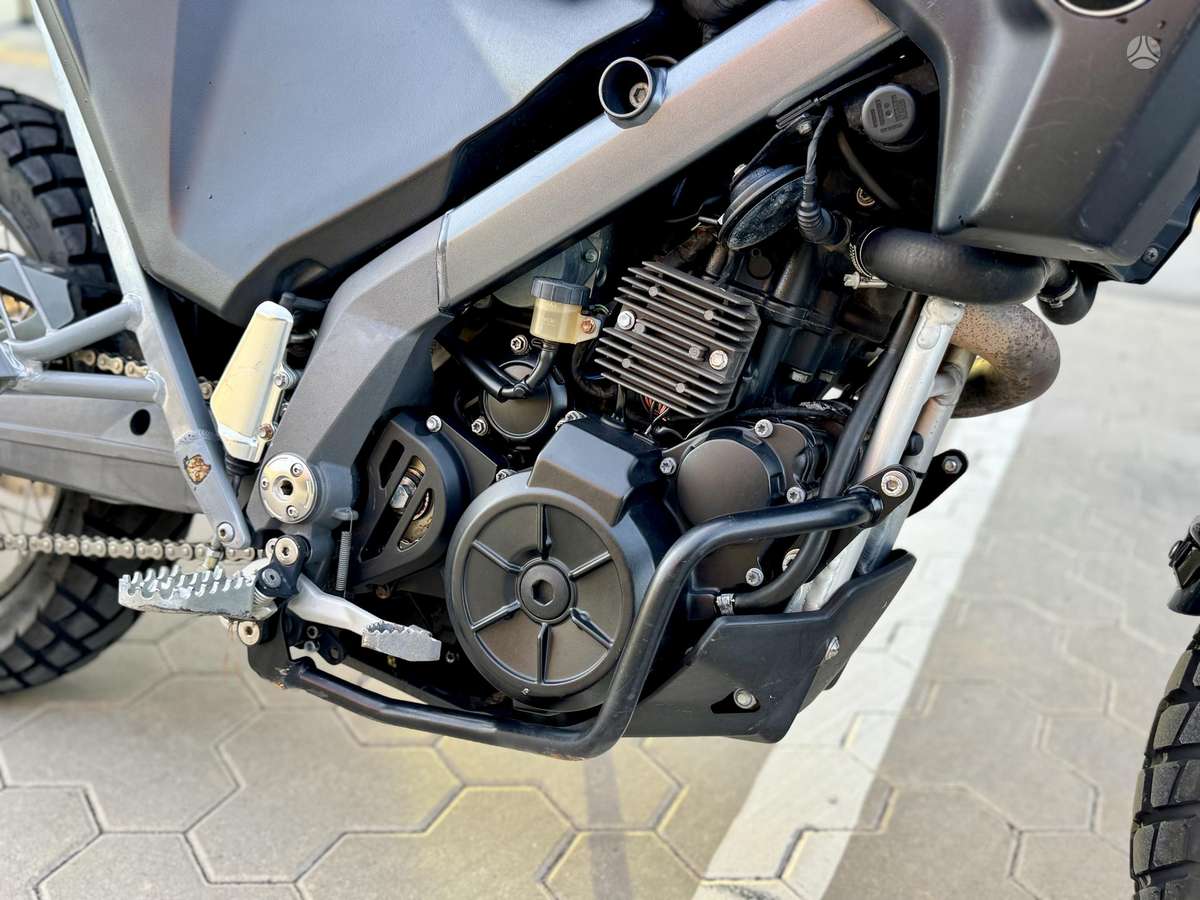 BMW G 650 XChallenge 652cc, enduro / adventure
