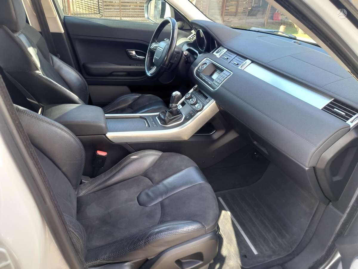 Land Rover Evoque, 2.2 l., off-road / crossover