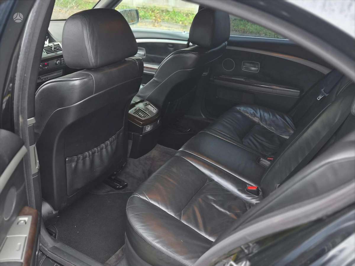 BMW 730, 3.0 l., Седан