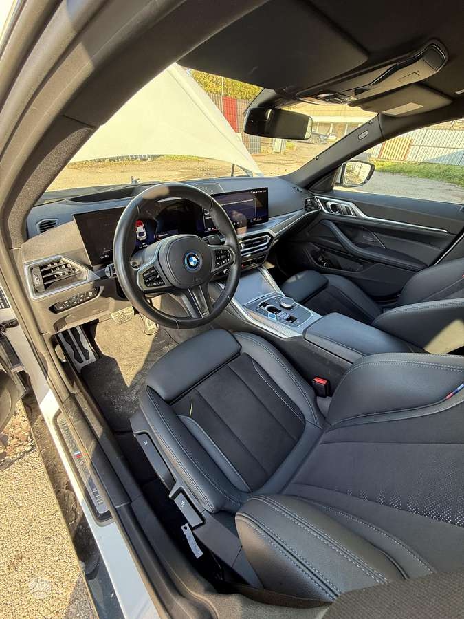 BMW i4, saloon / sedan
