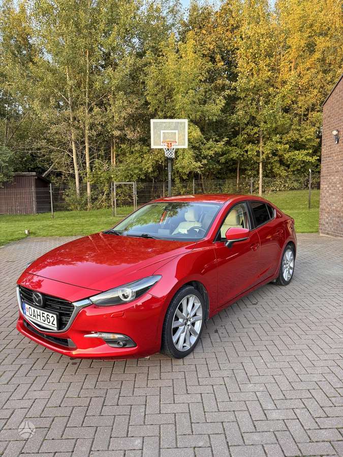 Mazda 3, 2.0 l., Седан