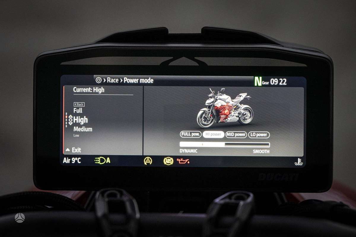 Ducati Streetfighter V4 1103cc, street / classic