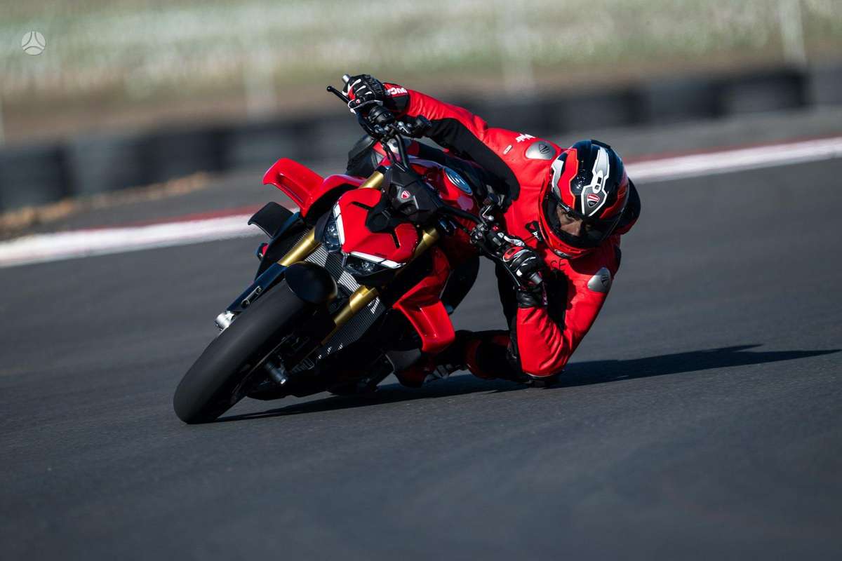 Ducati Streetfighter V4 1103cc, street / classic