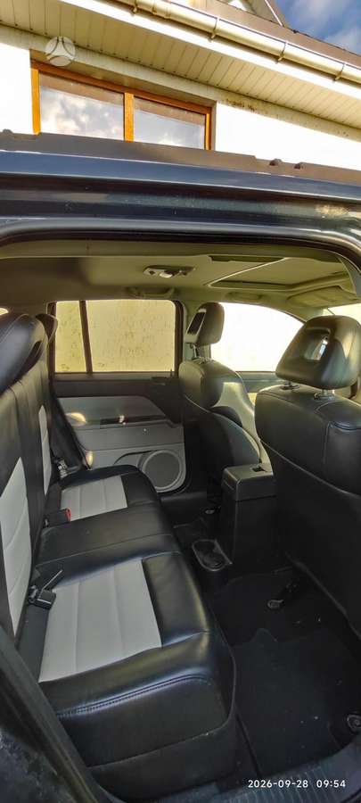 Jeep Compass, 2.0 l., off-road / crossover