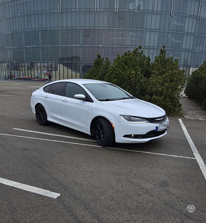 Chrysler 200, 2.4 l., Седан