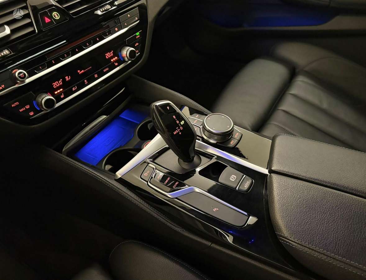 BMW 520, 2.0 l., wagon